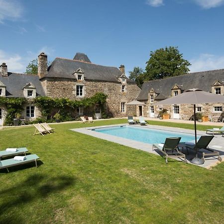 Manoir Du Vau D Arz Gites Et Chambres D Hotes Avec Piscine Malansac Zewnętrze zdjęcie