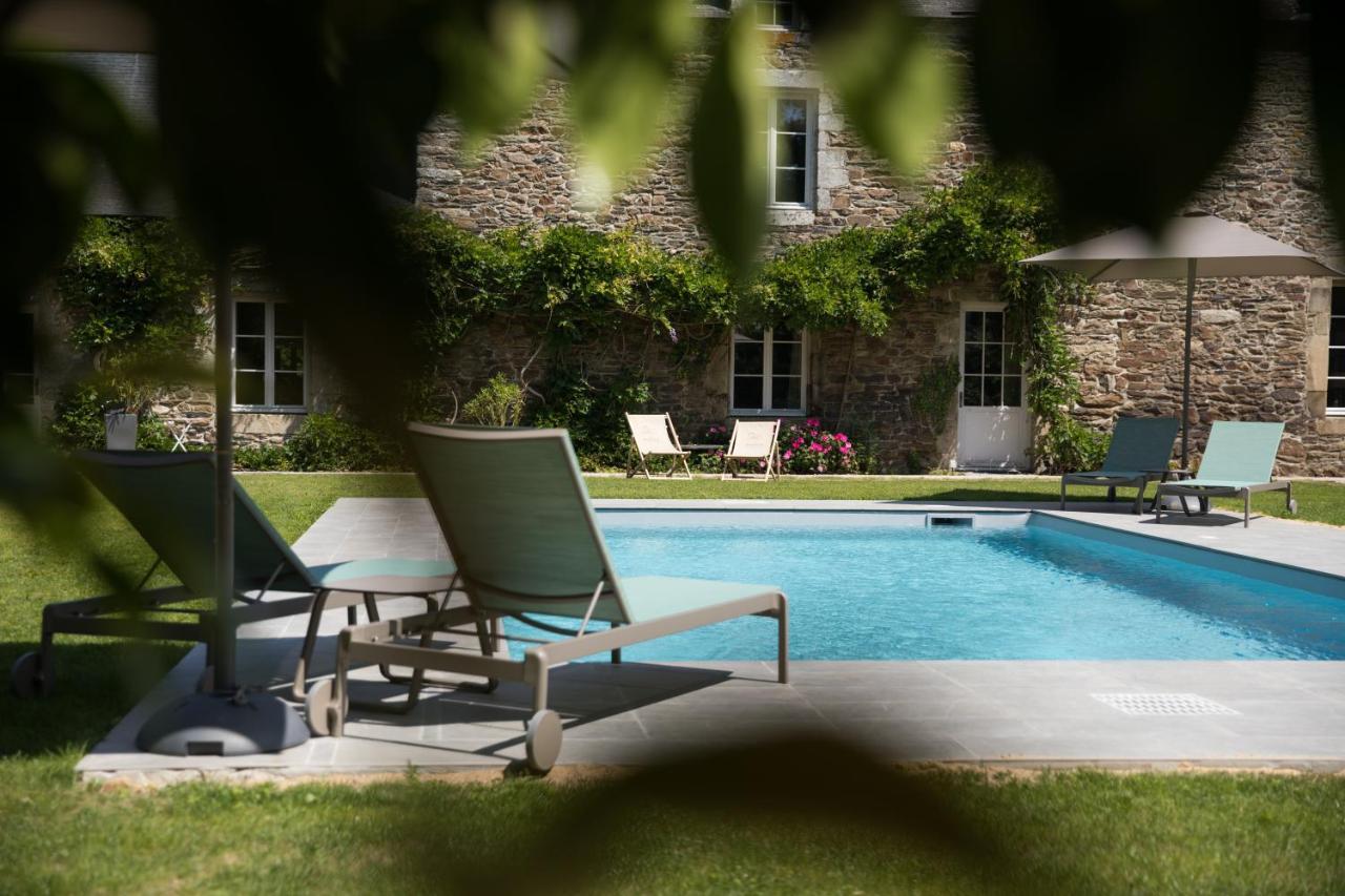 Manoir Du Vau D Arz Gites Et Chambres D Hotes Avec Piscine Malansac Zewnętrze zdjęcie